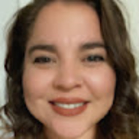 Profile Picture of Ruby Aguilera (@rubyaguilera151) on Poshmark