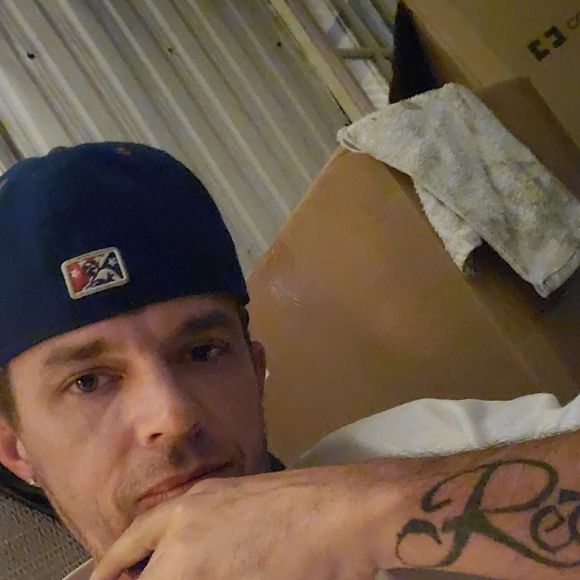 Curtis Lomax - Poshmark Profile Picture of Curtis Lomax (@curtislomax665) on Poshmark