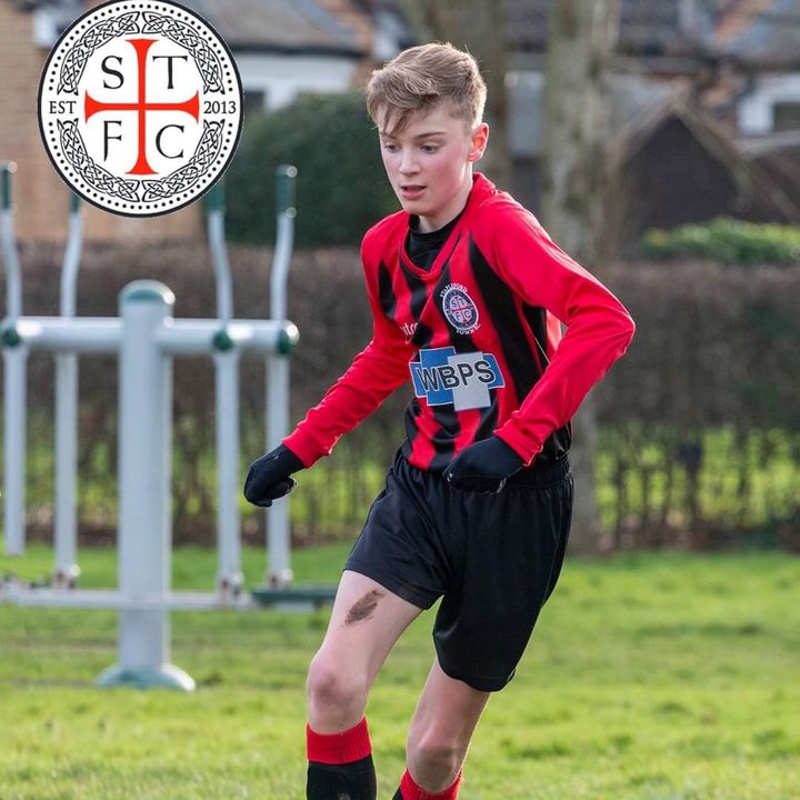 Profile Picture of elliothurst (@elliotda1) on Tiktok