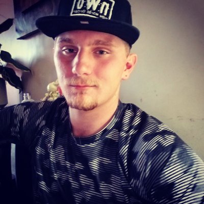 Profile Picture of Joshua Goertzen (@KaoticKrackr) on Twitter