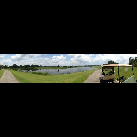 Profile Picture of Andrew Spiegel (@andrewjames190) on Poshmark