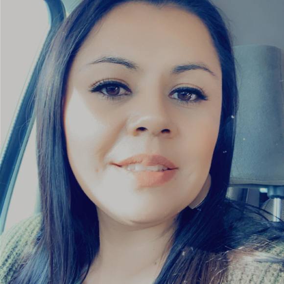 Profile Picture of Eunice Cabanas (@anaeve19) on Poshmark