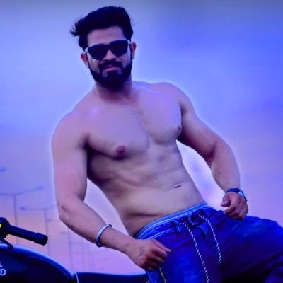 Profile Picture of Sanjeev Yadav (@sanjeevyadav68) on Twitter