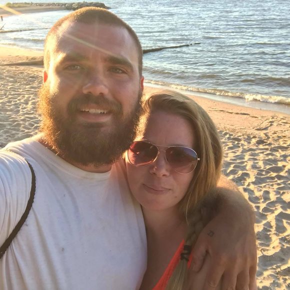 Profile Picture of Jason Grubbs (@colonialbeach) on Poshmark