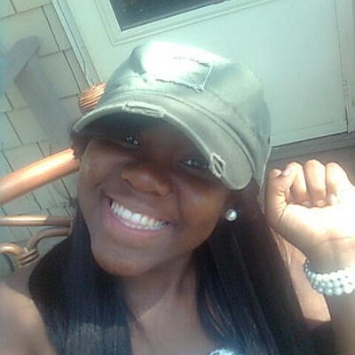 Profile Picture of Tia Avery (@Tia_Requell) on Twitter