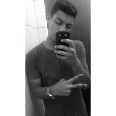 Profile Picture of Gabriel  Alcântara (@fabioalcanatara) on Twitter