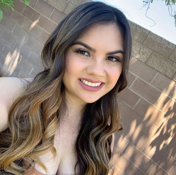 Isabel Lopez alcaraz - Poshmark Profile Picture of Isabel Lopez alcaraz (@isuhhbel) on Poshmark