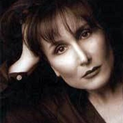 Profile Picture of Dr. Leah Schwartz (@venusbutterfly) on Twitter