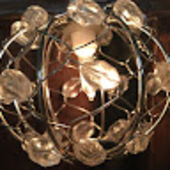 Profile Picture of Chloe Fowler (@fowlechl000) on Poshmark