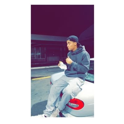 Profile Picture of Liam Wessels (@JonBomont) on Twitter