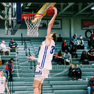 Profile Picture of Mitchell (@MitchellClark50) on Twitter