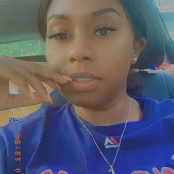 Profile Picture of Keke Royalston (@justkeisha) on Poshmark