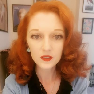 Profile Picture of Rosamund Lily West (@Rosamund_Lil) on Twitter