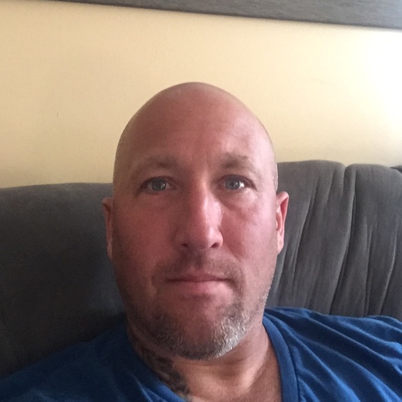 Profile Picture of John Dingler (@jay_dee123) on Poshmark