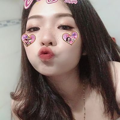 Profile Picture of Nguyễn Thảo Nhiên (@nhiennhien105) on Twitter