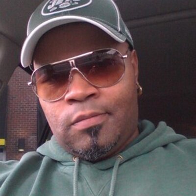 Profile Picture of Charles H Cephas Jr (@BodawgCephas) on Twitter