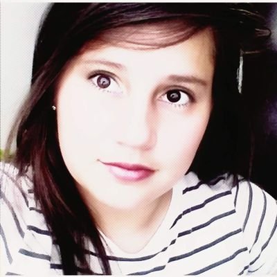 Profile Picture of Diana Abril (@Dianaabrill) on Twitter