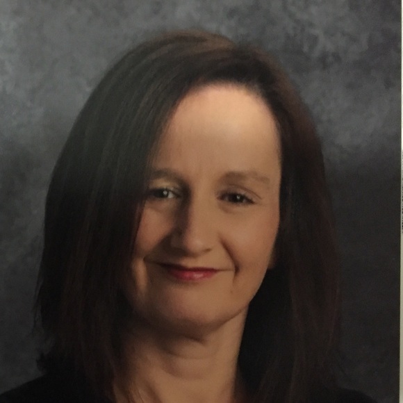 Profile Picture of Marcella Whitenight (@marcyg4u) on Poshmark