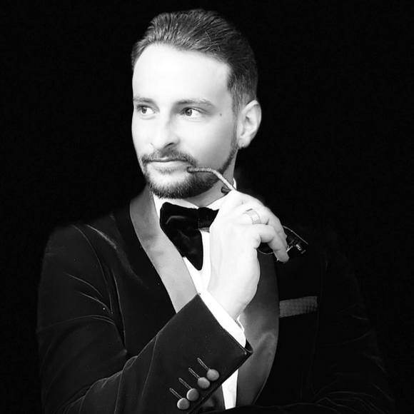 Profile Picture of Mihaly Fads pro (@mihalyf) on Poshmark