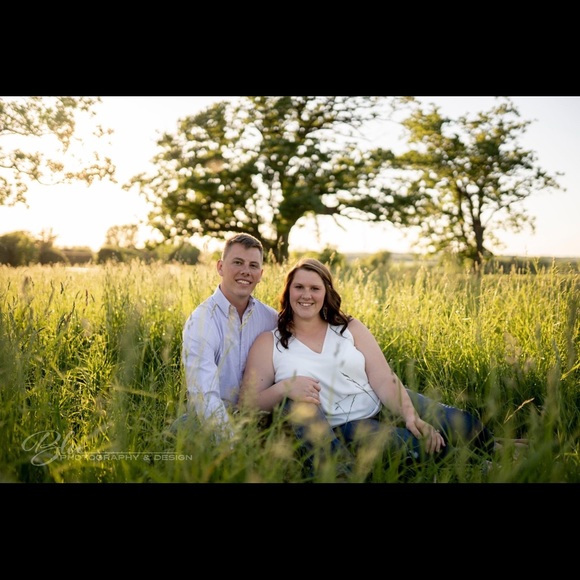 Profile Picture of Carley Krull (@carleykrull) on Poshmark