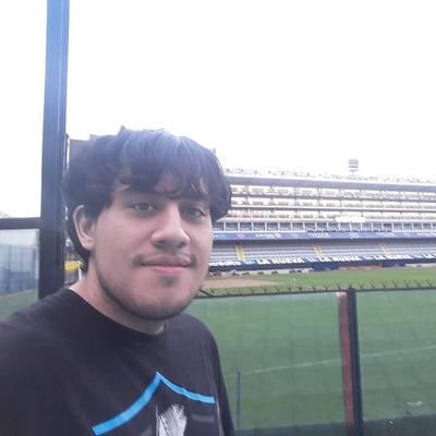 Profile Picture of Emanuel Guzmán (@EmanuelGuzman19) on Twitter