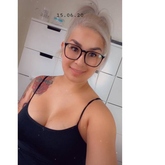 Profile Picture of Monica Quirarte (@chelyquirarte) on Poshmark