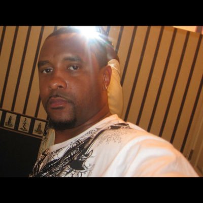 Profile Picture of Cory Hightower (@Chigh5Hightower) on Twitter