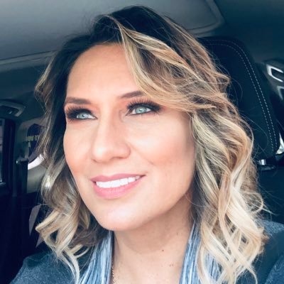 Profile Picture of Cynthia Salazar (@cynthisal) on Twitter