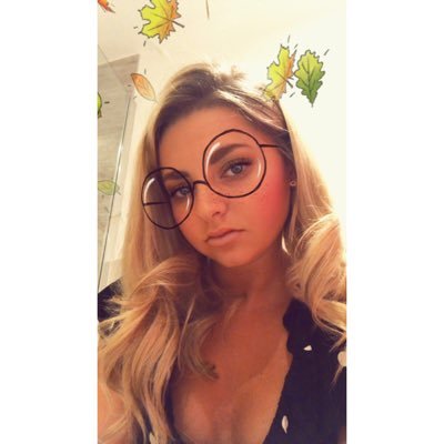 Profile Picture of Laura Meadows (@LauraMeadowsX) on Twitter