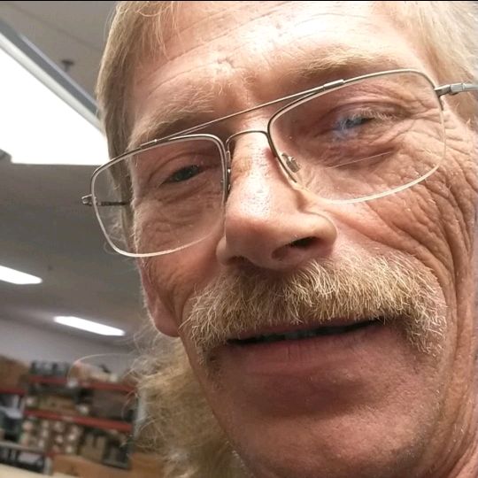 Profile Picture of Scott legue (@scottlegue) on Tiktok