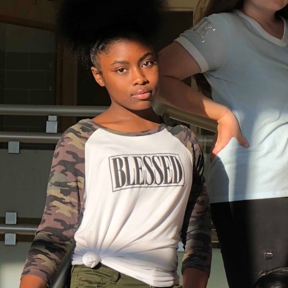 Profile Picture of Chrishonna Soward (@itsjustshonna) on Poshmark