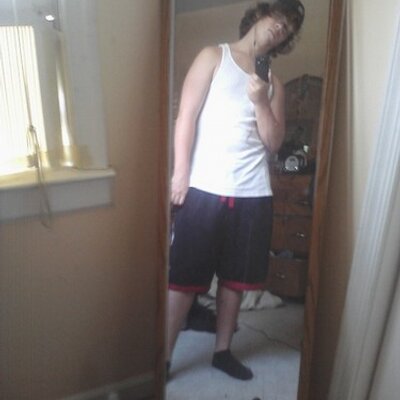 Profile Picture of Tyler Boger (@tytheguy69) on Twitter