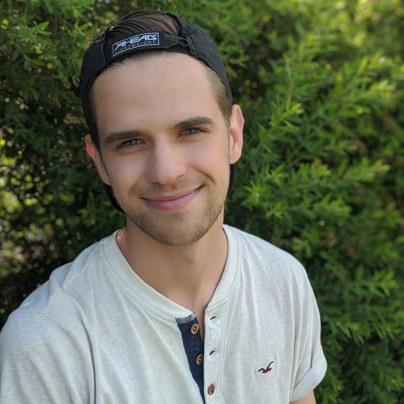 Profile Picture of Marc-andré Béliveau (@marcandre14) on Poshmark