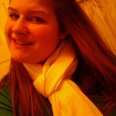 Profile Picture of Ellie Singleton (@elliee40) on Twitter