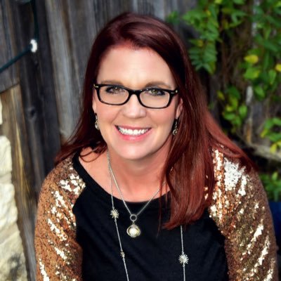 Profile Picture of Amanda (@ajpiper2013) on Twitter
