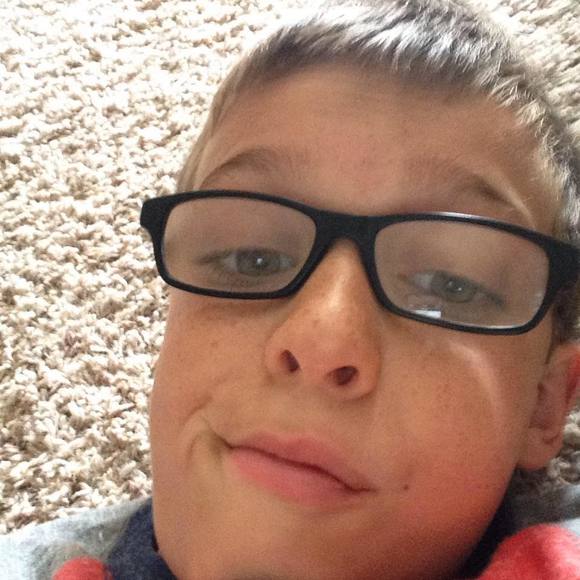 Profile Picture of Brennon Smith (@brennon773) on Poshmark