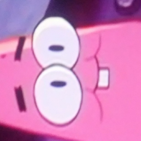 Profile Picture of Erika Hastings (@xxflowersxx) on Poshmark