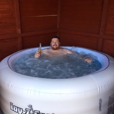 Profile Picture of Matthew Thomas (@tom3_bigman) on Twitter