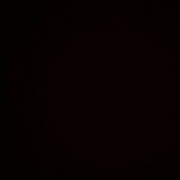 Profile Picture of Araceli Araceli (@aracelilt) on Poshmark