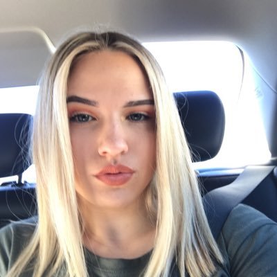 Profile Picture of Sadie Ann Stricklin (@sadiiestricklin) on Twitter