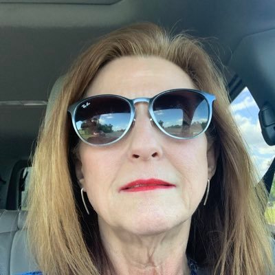 Profile Picture of Jan Andrews (@Ugja10) on Twitter