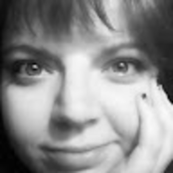 Profile Picture of Jessica Cusack (@jessqzack) on Poshmark