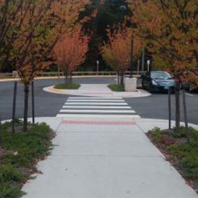 Profile Picture of Jean-Joseph Boni (@2jbonee) on Twitter