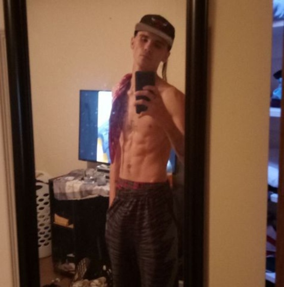 Profile Picture of Chad Blaize (@chadallison888) on Poshmark