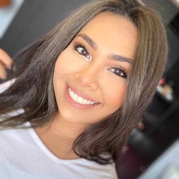 Profile Picture of Vicky Tanzil (@vickytanzil) on Poshmark