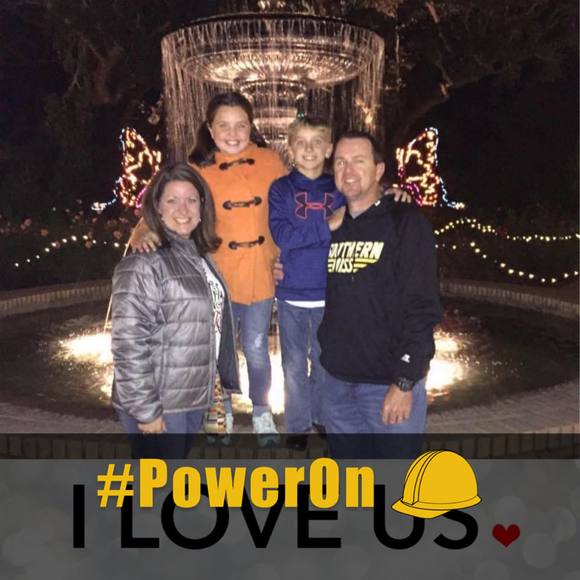 Profile Picture of Sara Peterson (@sarapeterson110) on Poshmark