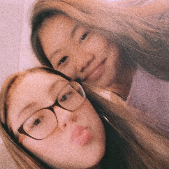 Profile Picture of Cerise Lerum (@cerise0824) on Poshmark