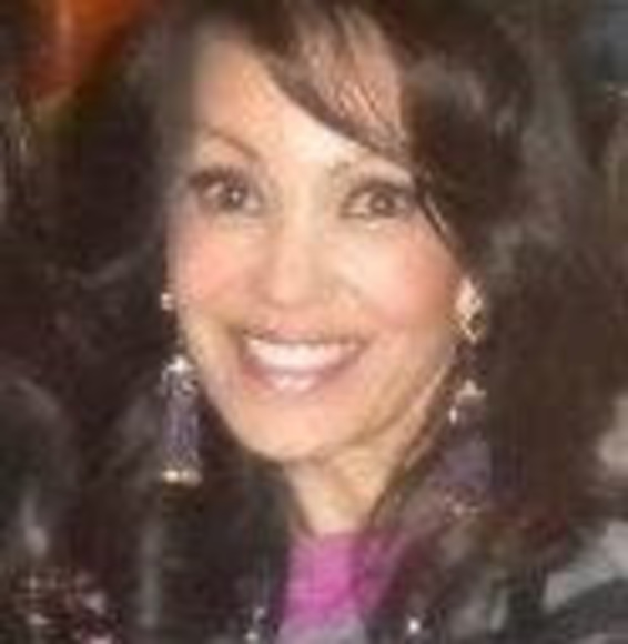 Profile Picture of Deborah Konig (@deborahkonig) on Poshmark