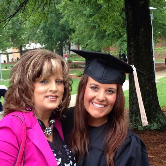 Profile Picture of Amy Merritt (@amymerritt863) on Poshmark