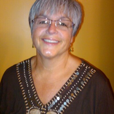 Profile Picture of Michele Triplett (@micheletriplett) on Twitter